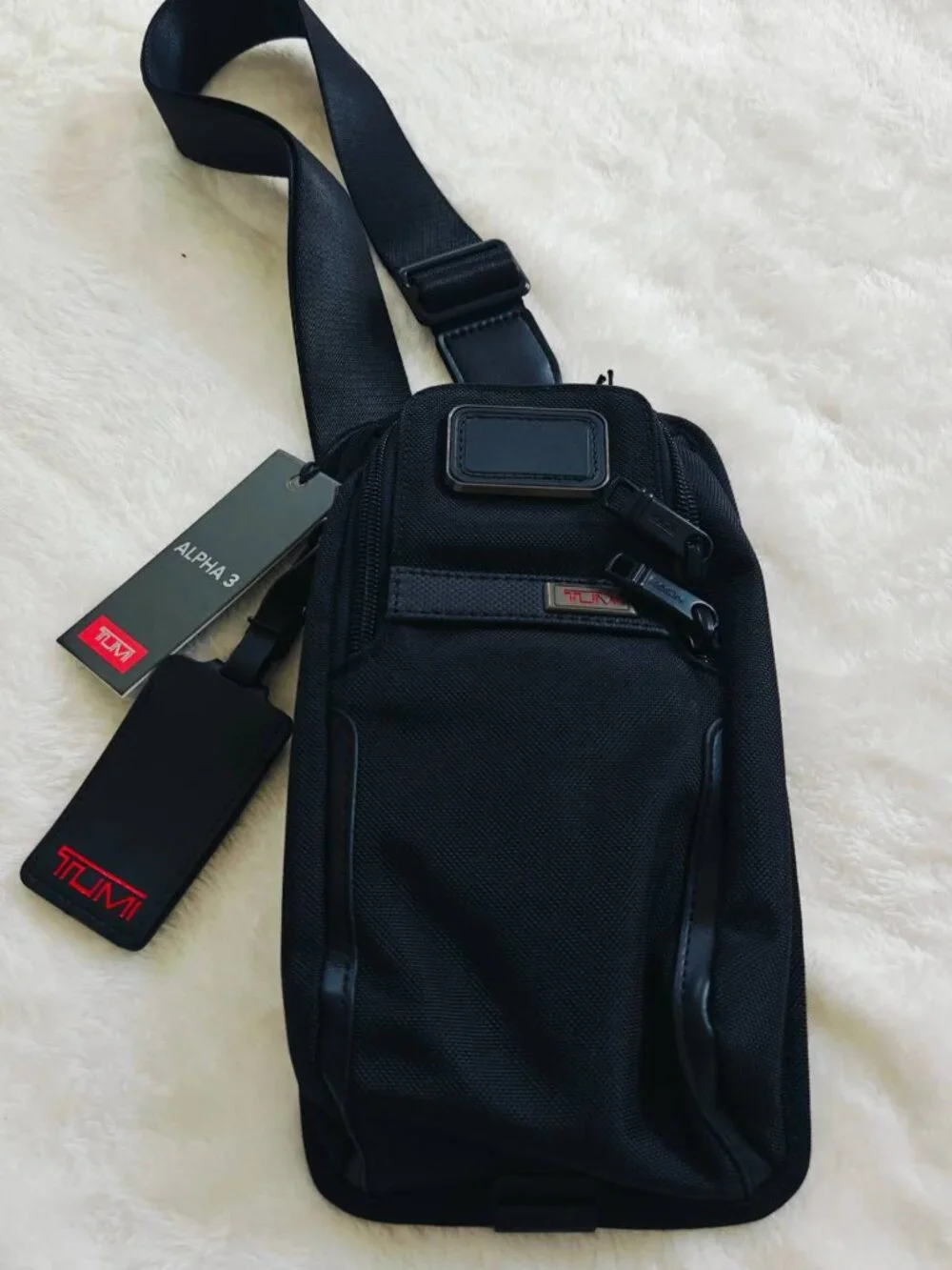 NWT Tumi Alpha Compact Sling Bag Black